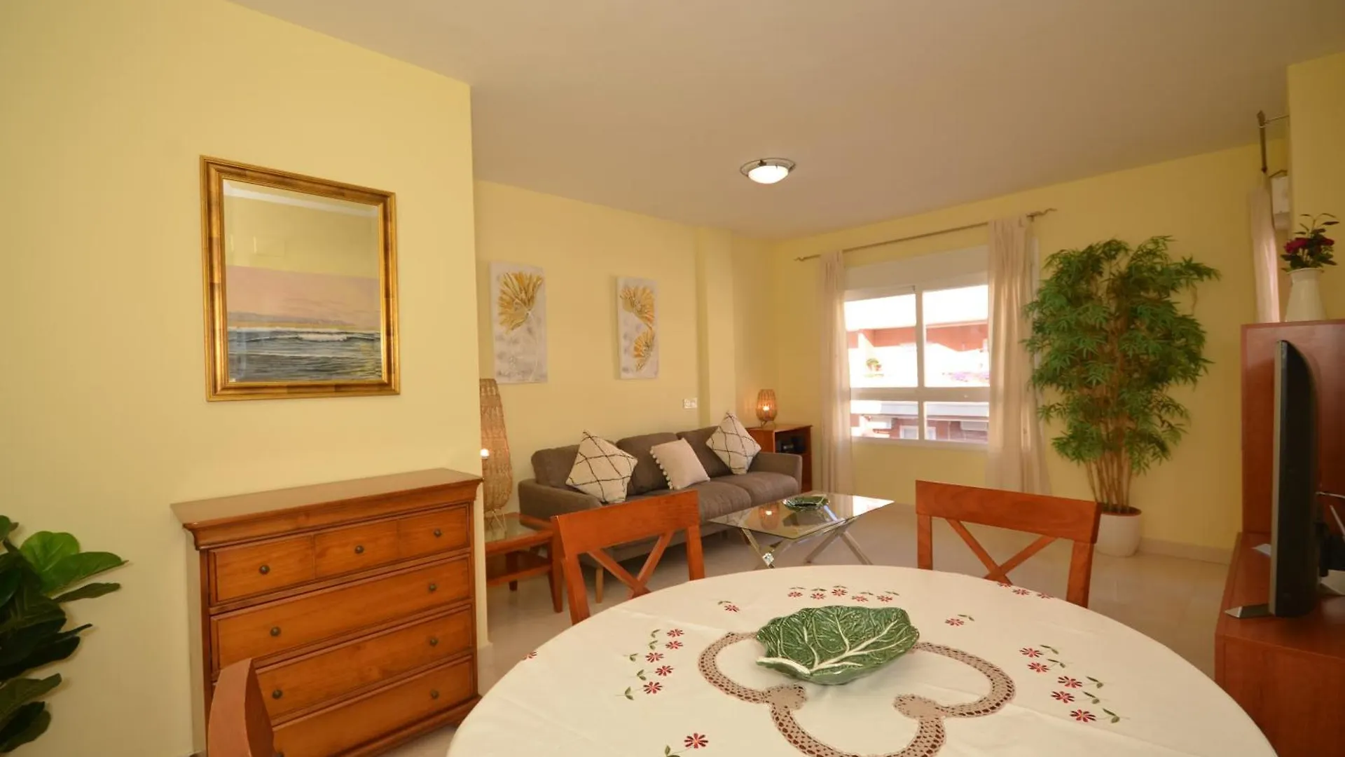 Antonio Millon 27 Apartment Nerja