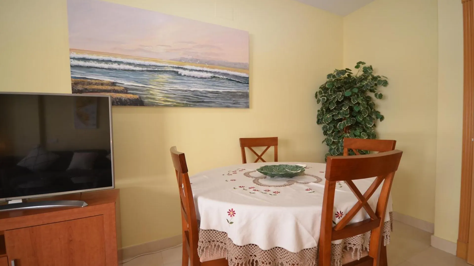 Antonio Millon 27 Apartment Nerja