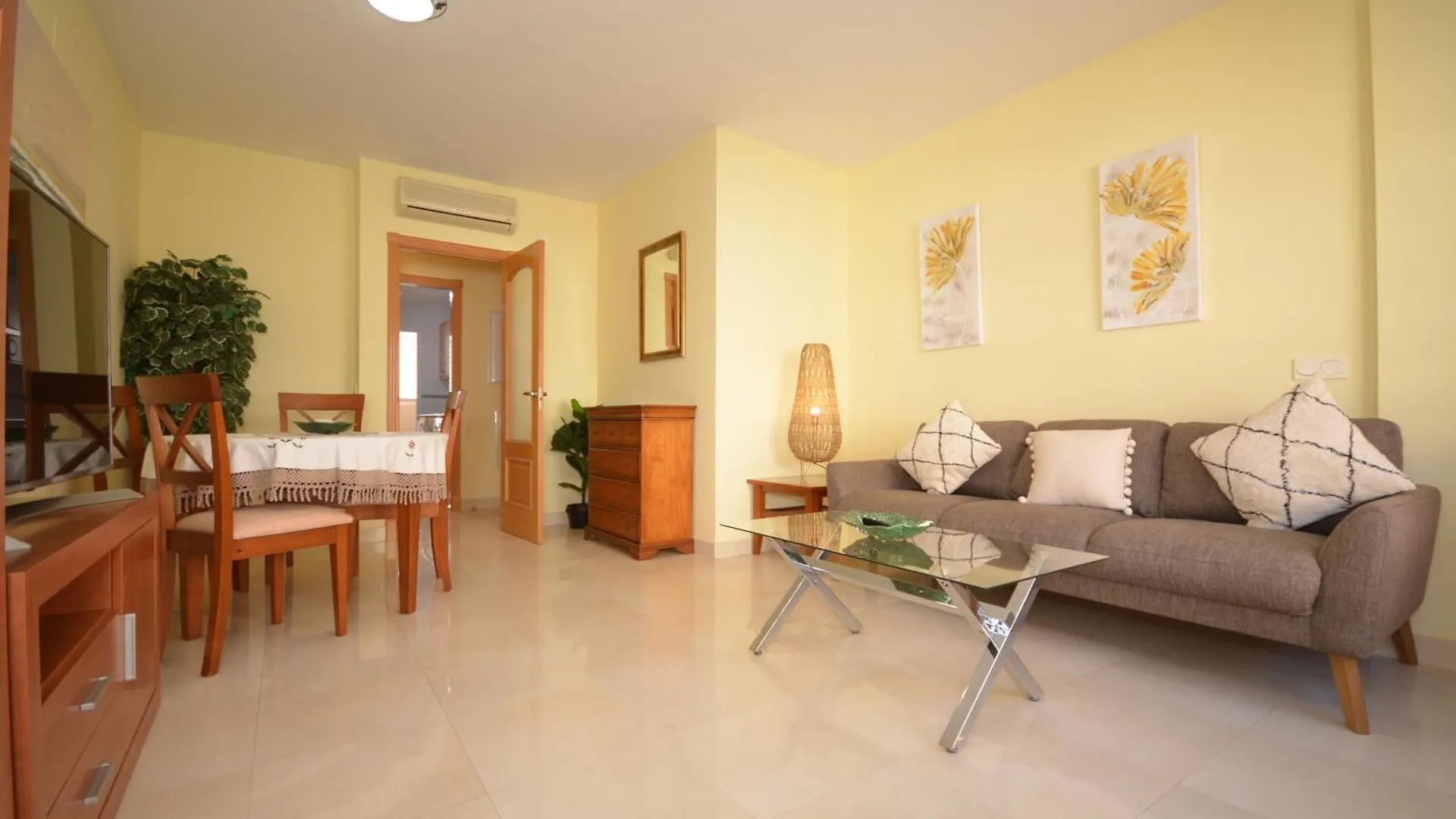 Antonio Millon 27 Apartment Nerja